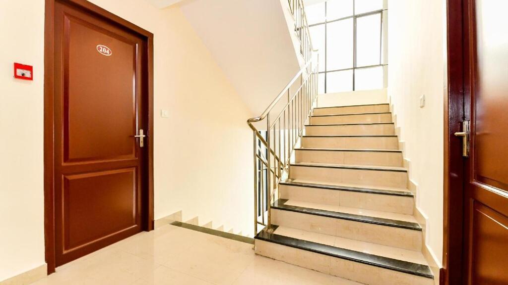 Hotel Tri-Star Residency Kochi Dış mekan fotoğraf
